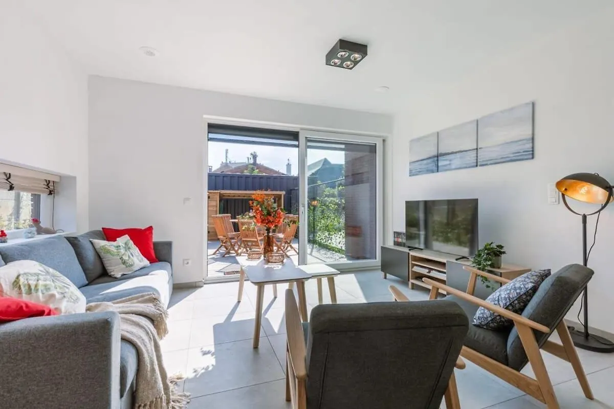 Huswell - Family-Friendly House With Sunny Terrace And Garden location